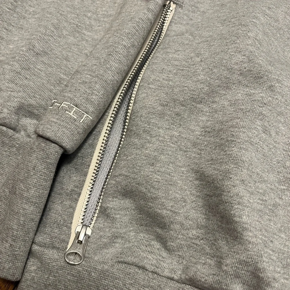 Nike Standard Issue Grey Crewneck XL - Picture 2 of 5